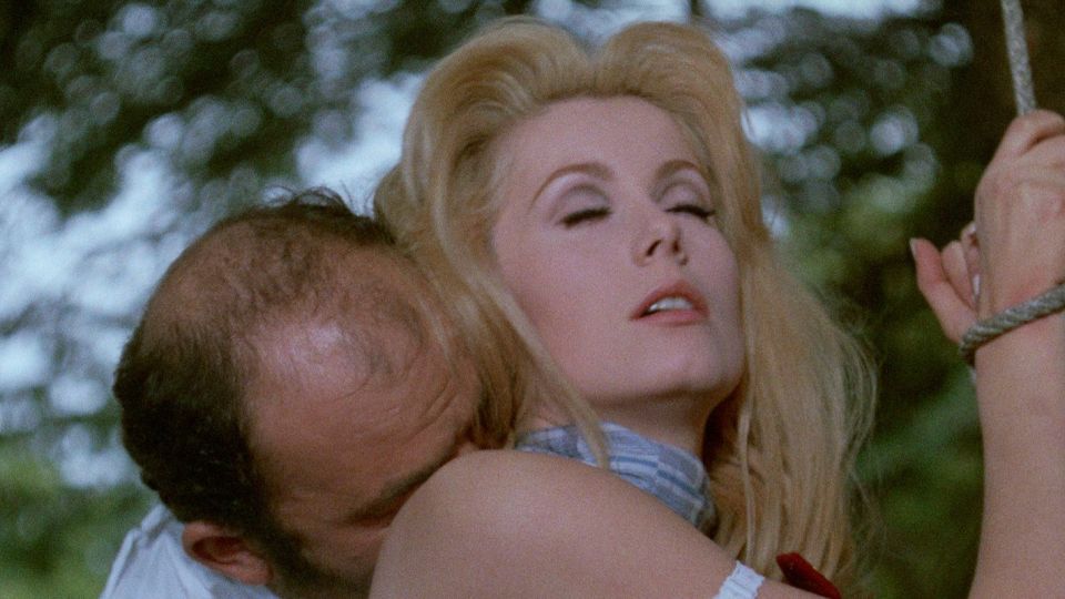 FIlmposter för Belle de jour - dagfjärilen