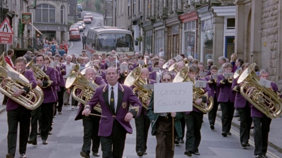 FIlmposter för Brassed Off