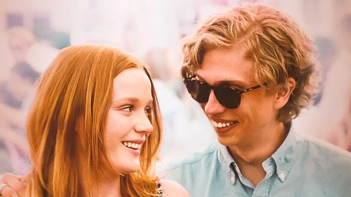 Bild på affish för Royalteen